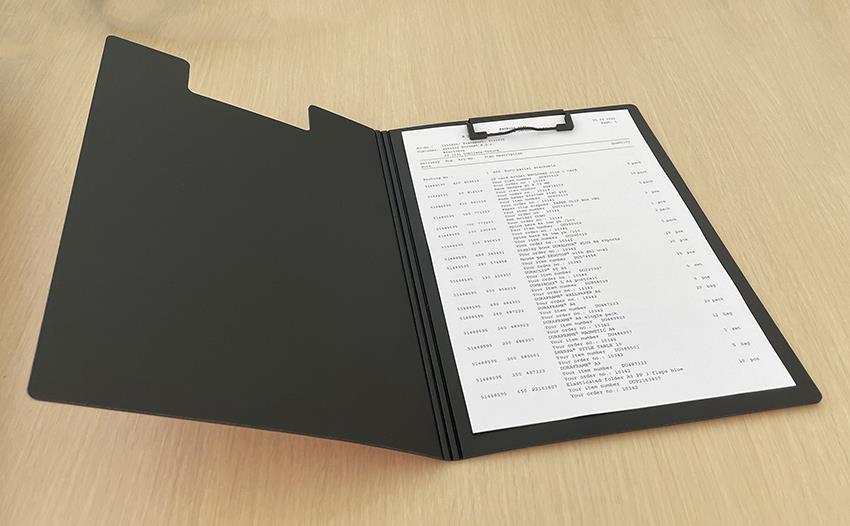 Apli Mapa z vpenjalno sponko iz PP