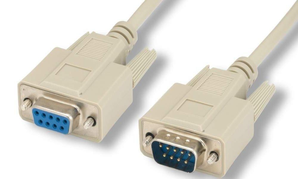 MicroConnect Kabel D-SUB/RS-232 - D-SUB/RS-232 30m