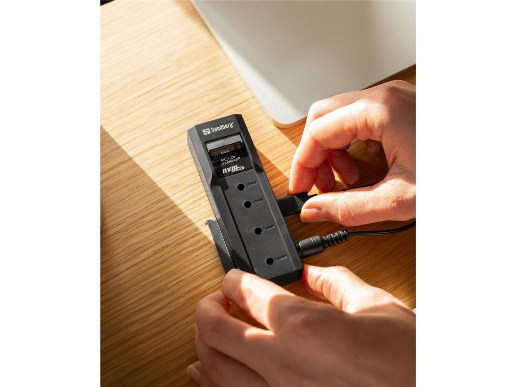 Sandberg USB 3.2 podvajalnik in dok za M2 + NVMe